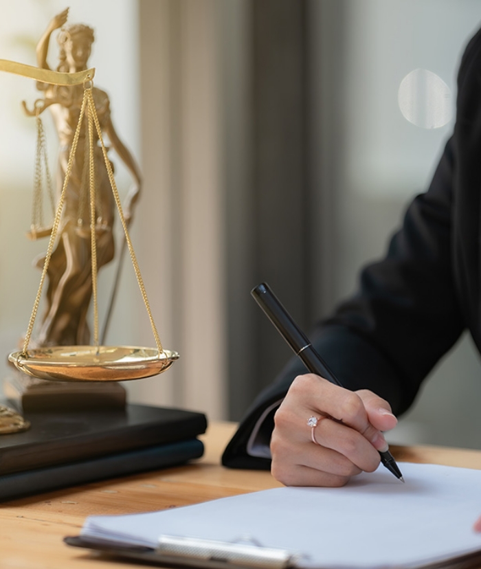 Hernandez Family Law -<br />  The Trusted Legal Guide by Your Side<br /> 